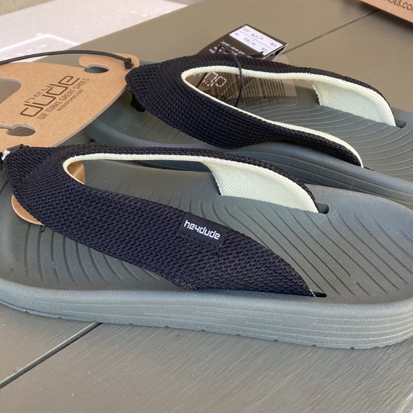 Hey Dude Milo Black Army Mens Sandals Flip Flops size US 10 - Picture 2 of 9